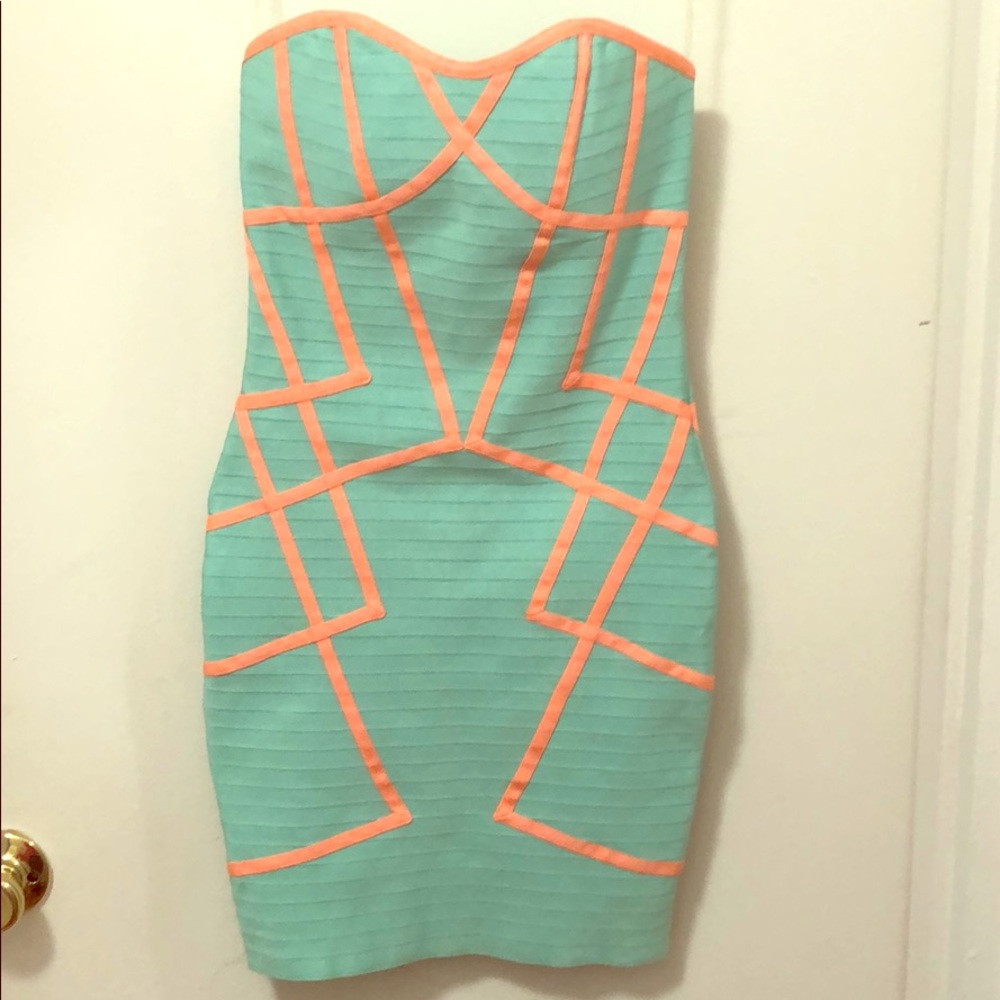 🆕 WT Wow Couture tight short sexy strapless dress